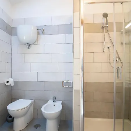 Casa Stella In Centro Su 3 Piani Ingresso Indipendente *