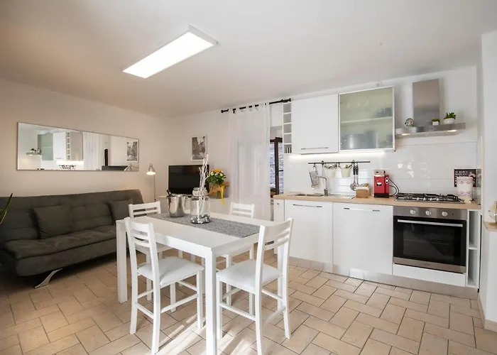 Apartamento Casa Stella In Centro Su 3 Piani Ingresso Indipendente Gubbio